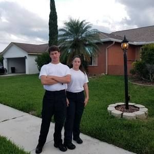 Meet your Posher, Denise